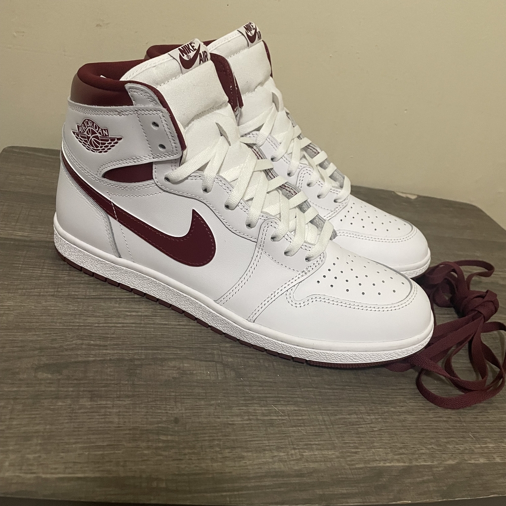 Nike Air Jordan 1 High OG Sneakers - White & Maroon